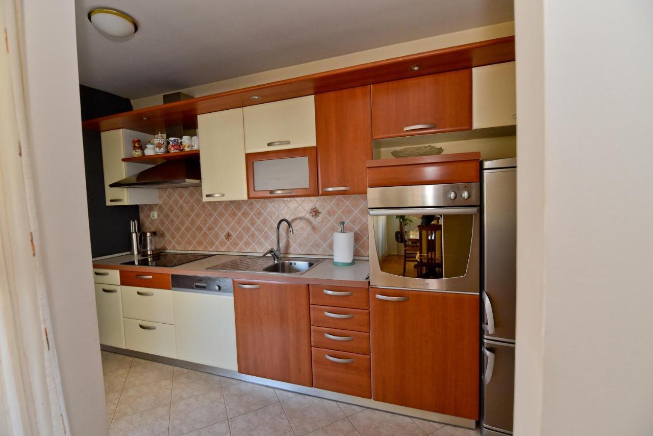 Apartment Nelly- Self Check-In Zadar Exterior foto