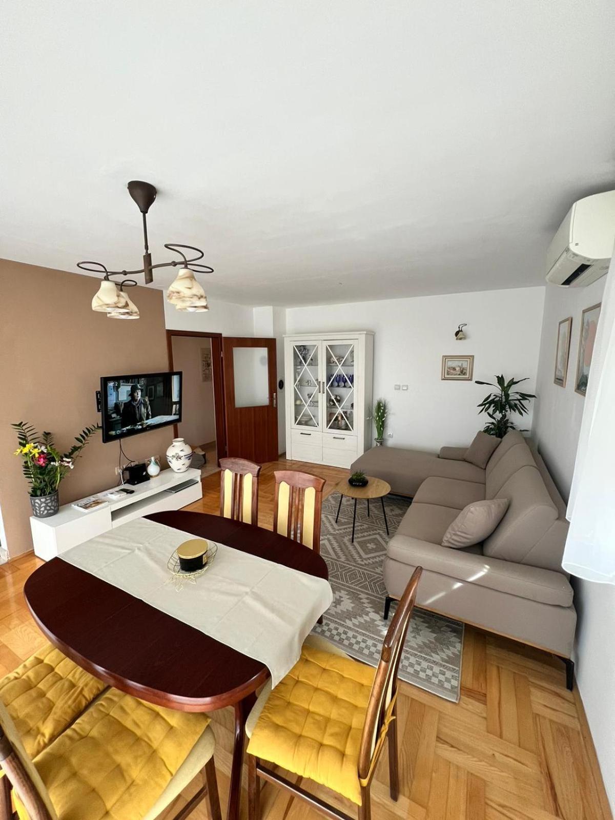 Apartment Nelly- Self Check-In Zadar Exterior foto